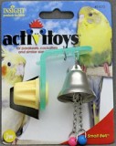 JW pet company Игрушка для средних и мелких попугаев -подвеска с креплением в виде металл.колокольчика